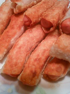 ソーセージ☆餃子皮ロール揚げ-レシピのメイン写真