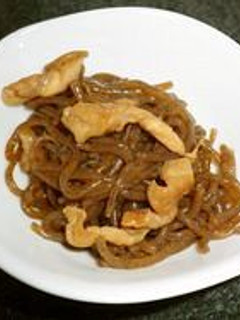 鶏皮と糸こんにゃくの煮物-レシピのメイン写真