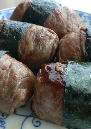 我が家の肉巻きおにぎり(ご飯は中華味)-レシピのメイン写真