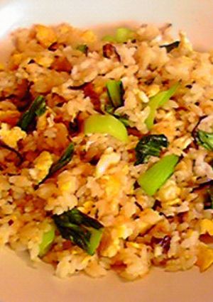 チンゲン菜と椎茸の塩こんぶチャーハン-レシピのメイン写真