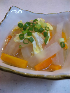 汁も飲める♡大根と人参の簡単あっさり煮-レシピのメイン写真