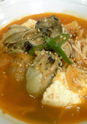 牡蠣の旨みが美味しい❤スンドゥブチゲ-レシピのメイン写真