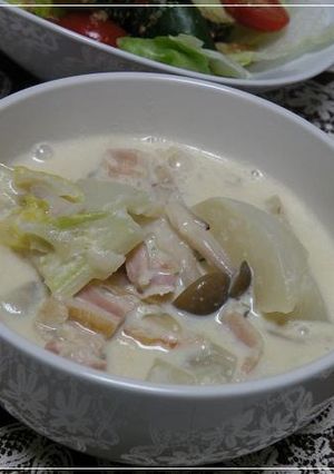 ほっこりあったかカブの豆乳味噌スープ-レシピのメイン写真