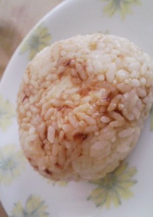 チーズおかか　おにぎり-レシピのメイン写真