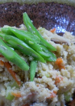 半生の葱が特徴　　我が家のおからの炒り煮-レシピのメイン写真
