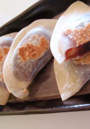 餃子の皮で♪栗入り◎簡単和菓子-レシピのメイン写真
