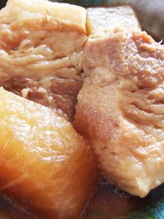 簡単に大根と豚ちゃんの角煮♪-レシピのメイン写真