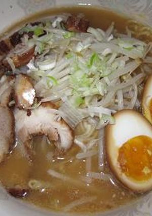 トロトロチャーシュー麺(えせ豚骨醤油味)-レシピのメイン写真
