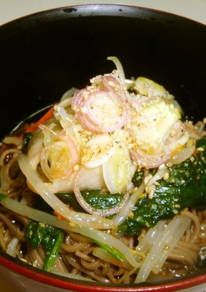 ヘルシーなのに飽きない！野菜もっさりそば-レシピのメイン写真