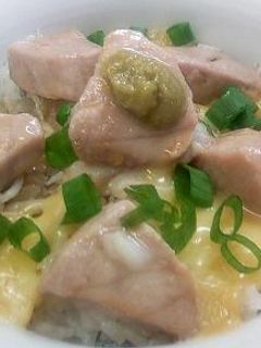 乗せてチン!するだけ 簡単マグロチーズ丼-レシピのメイン写真