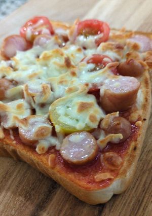 簡単！！楽しい！！食パンで出来る簡単ピザ-レシピのメイン写真
