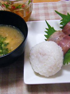 紫蘇ベーコンおにぎり-レシピのメイン写真