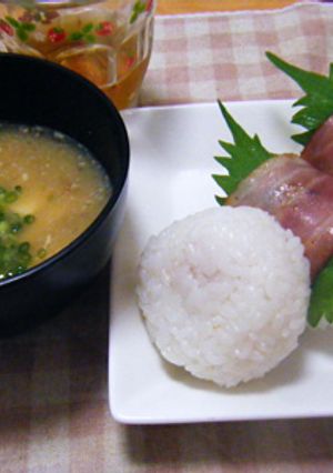 紫蘇ベーコンおにぎり-レシピのメイン写真