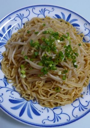 包丁いらず！簡単もやし焼きそば-レシピのメイン写真