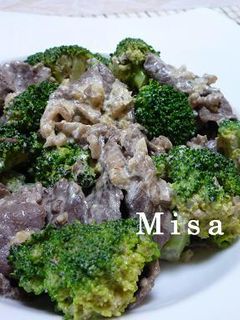 ブロッコリーと牛肉のくるみマヨネーズ炒め-レシピのメイン写真
