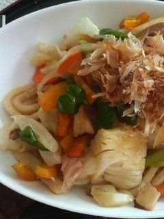 野菜炒めの素で焼きうどん-レシピのメイン写真