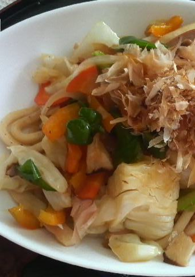 野菜炒めの素で焼きうどん-レシピのメイン写真