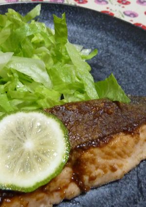 鮭のムニエル◎甘くないゆず味噌で◎-レシピのメイン写真