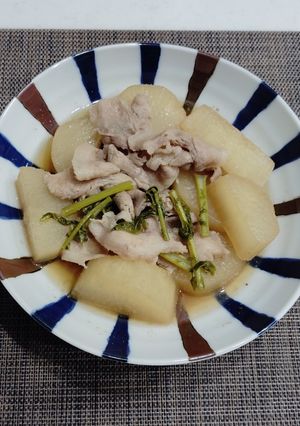 豚バラ肉と大根の甘辛煮-レシピのメイン写真