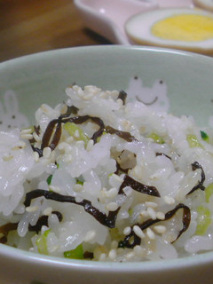 塩昆布とかぶの葉の混ぜご飯-レシピのメイン写真