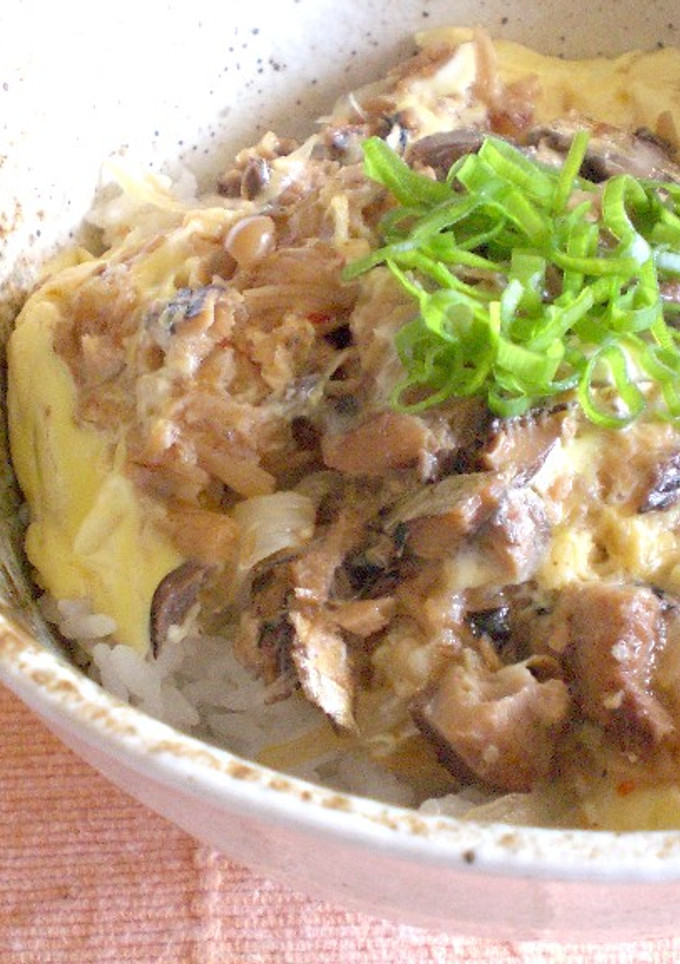簡単すぎる☆イワシとなめたけの卵とじ丼☆-レシピのメイン写真