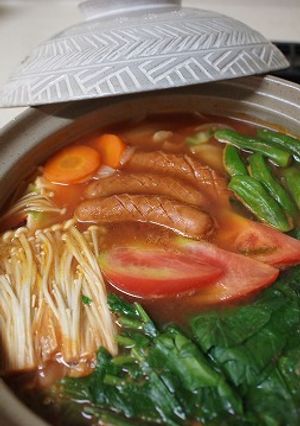 ピリ辛トマト鍋♪-レシピのメイン写真