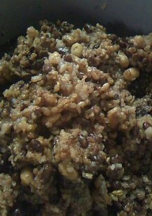 圧力鍋で★モチモチ小豆大豆玄米ご飯-レシピのメイン写真