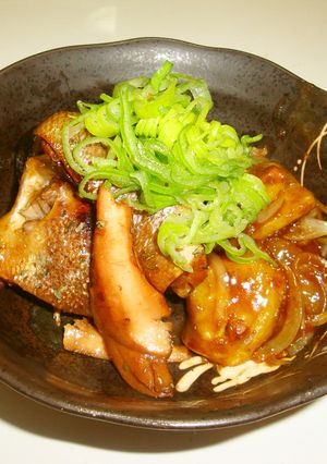 鮭のカマで。。バルサミコバター焼き☆ミ-レシピのメイン写真