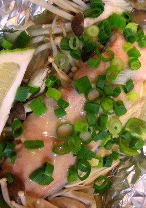 野菜たっぷり♪鮭の味噌マヨホイル焼き-レシピのメイン写真