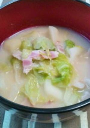 キャベツ･ベーコン･じゃが芋の味噌汁-レシピのメイン写真