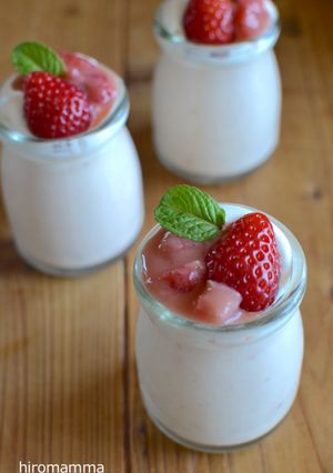 玄米甘酒で作るイチゴババロア-レシピのメイン写真