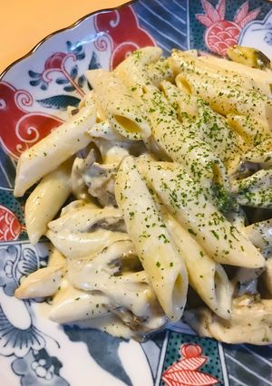 マイタケのチーズソースパスタ／ペンネ-レシピのメイン写真