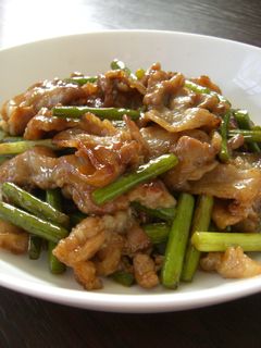 こってり☆豚バラとにんにくの芽の炒め物-レシピのメイン写真