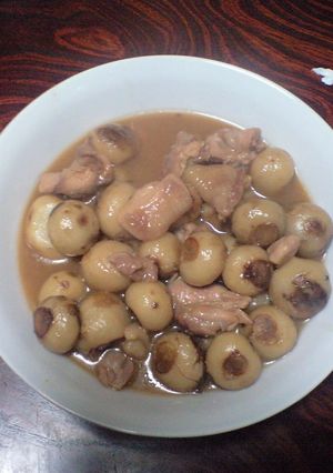とりのもも肉とサトイモの味噌煮-レシピのメイン写真