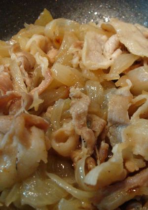 とろとろ玉ねぎと豚バラ肉の炒めもの-レシピのメイン写真