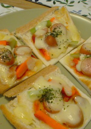 食パンｄｅお手軽ピザ♪-レシピのメイン写真