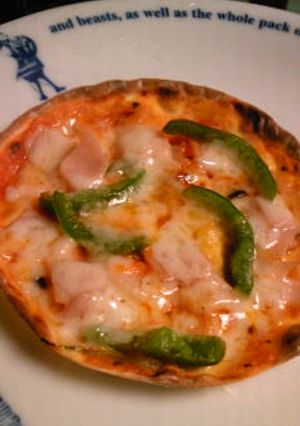 餃子の皮で♪おつまみピザ-レシピのメイン写真