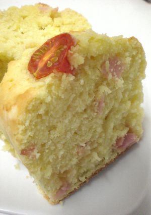 オリーブとチーズの簡単パウンドケーキ。-レシピのメイン写真