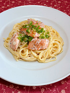 鮭と万能ねぎのクリームパスタ-レシピのメイン写真