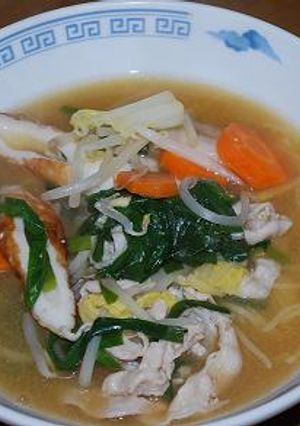 フライパンで　野菜たっぷり味噌ラーメン-レシピのメイン写真