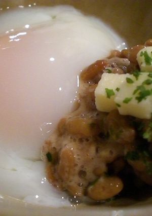 納豆温泉卵にチーズ-レシピのメイン写真
