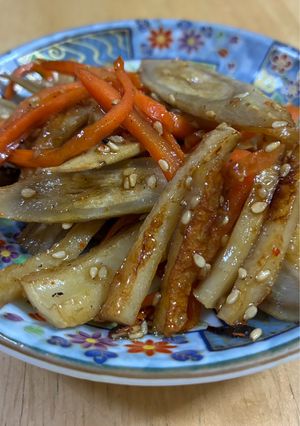 ちくわの入った、シャキシャキごぼうのきんぴら炒め-レシピのメイン写真