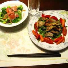 รูปของ 超ウマ簡単！豚肉とアボカドの炒め