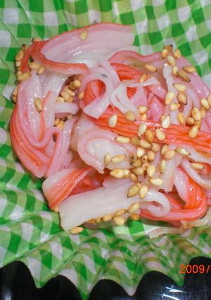 お弁当に簡単楽チン！カニカマ炒め♪-レシピのメイン写真