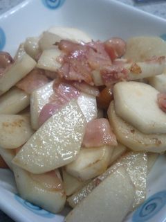 さといもとベーコンのささっと炒め~-レシピのメイン写真