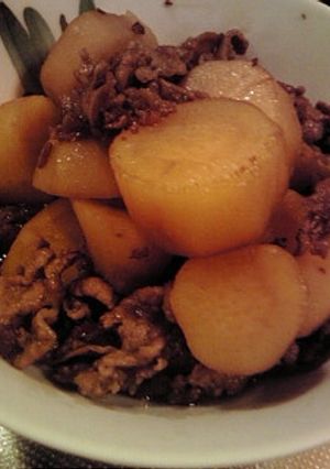 サツマイモと豚肉の照り煮-レシピのメイン写真