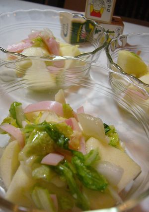 混ぜるだけ♪白菜とリンゴのサラダ-レシピのメイン写真