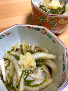 めかぶと玉ねぎのポン酢醤油和え-レシピのメイン写真
