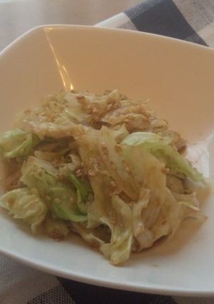 お弁当に簡単★キャベツの胡麻和え-レシピのメイン写真