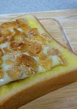 栄養満点！！✿チーズフレークトースト✿-レシピのメイン写真